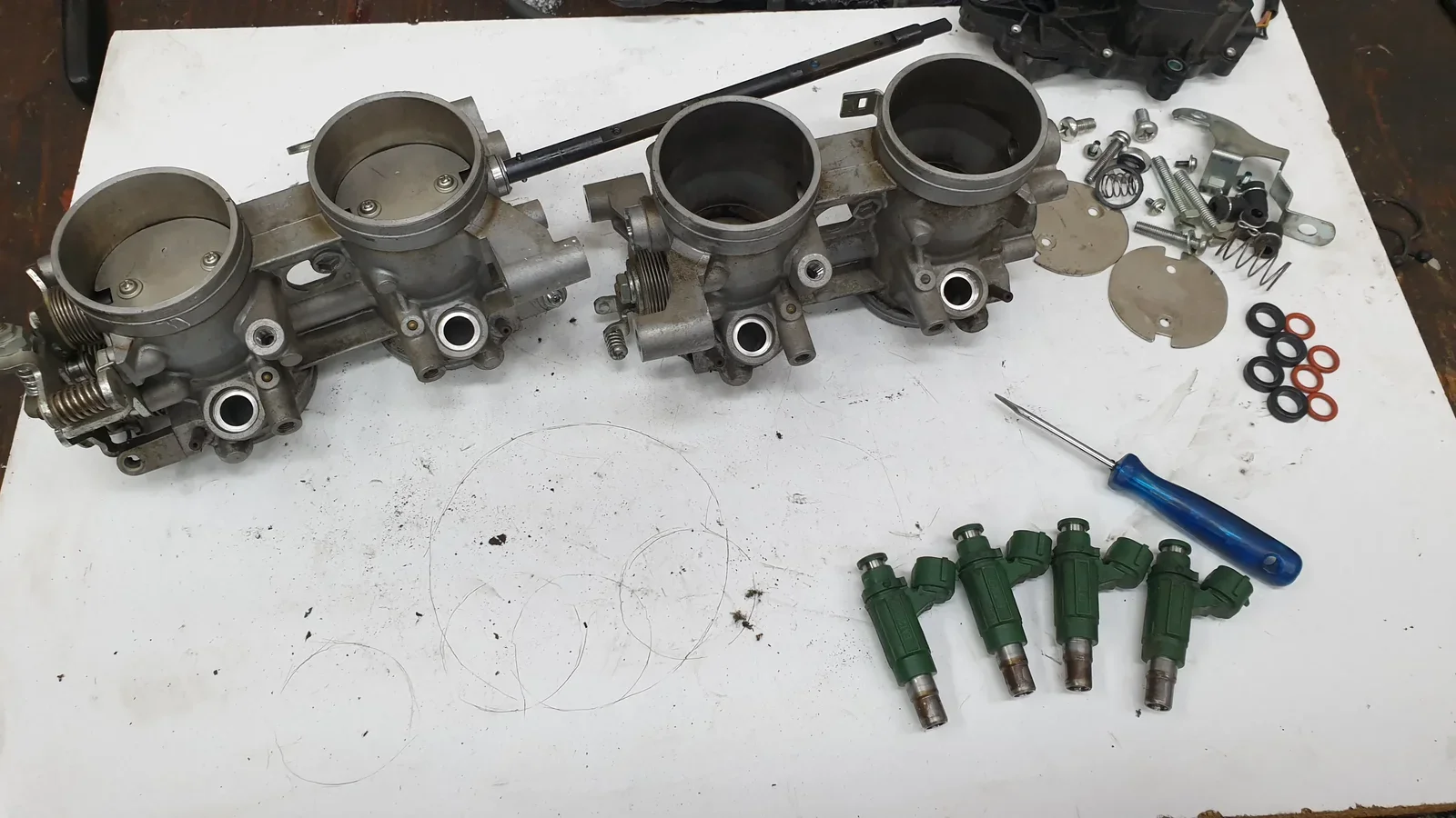 Detalj EFI servisa motocikla