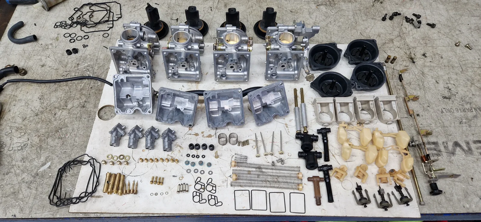 Sinhronizacija karburatora motocikla